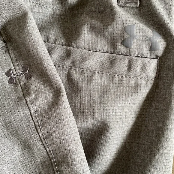 UNDER ARMOUR lot of 2 pairs men’s golf pants taper 30/32 UA sport dress khaki - Picture 7 of 7